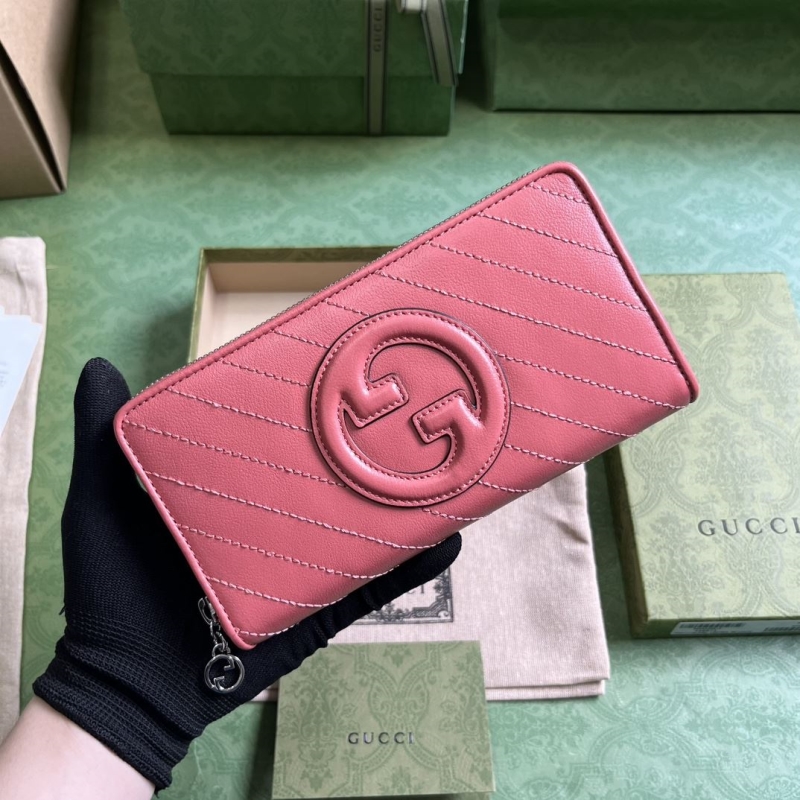 G*u*i wallets & purse